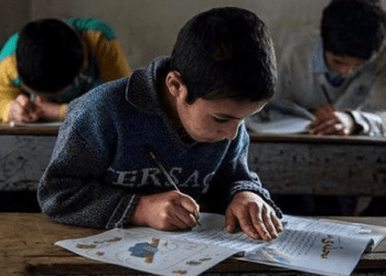دانش‌آموزان فاقد مدارک هویتی در مدارس ثبت‌نام می‌شوند